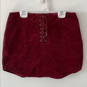 Forever 21 maroon lace up skirt